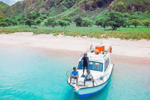 Untitled design 20220128T231925063 1 Paket Wisata Private Trip Pulau Komodo