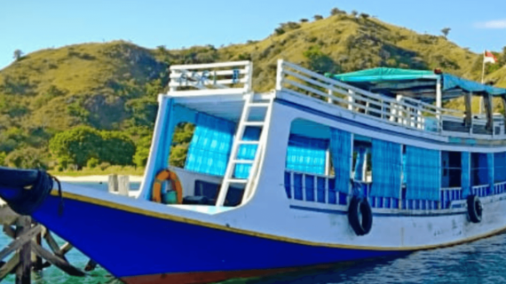 Paket Wisata Pulau Komodo 1 Hari Dengan Kapal Open Deck