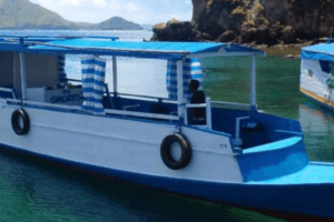 3 2 Paket Wisata Private Trip Pulau Komodo