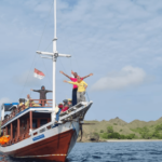Tour Packages Kanawa Island One Day Trip Using Phinisi Ship With Affordable Prices In Komodo, Labuan Bajo, West Manggarai.