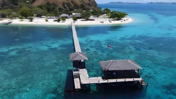 Snorkeling dan Diving di Labuan Bajo? Jelajahi Keindahan Pulau Kanawa!