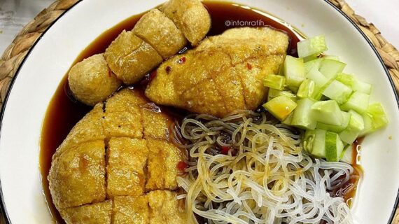 The Rich Culinary Heritage of Pempek: A Taste of Palembang