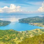 30 Tempat Seru di Indonesia untuk Liburan Keluarga yang Mengasyikkan dan Edukatif