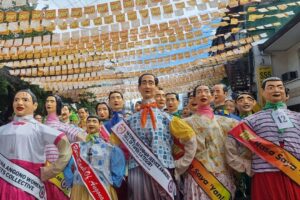 PhilippineFestivalsHigantesFestivaljpg  Paket Wisata Private Trip Pulau Komodo