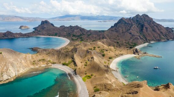 Exploring the Wonders of Labuan Bajo: A Comprehensive Guide to Its Exotic Destinations